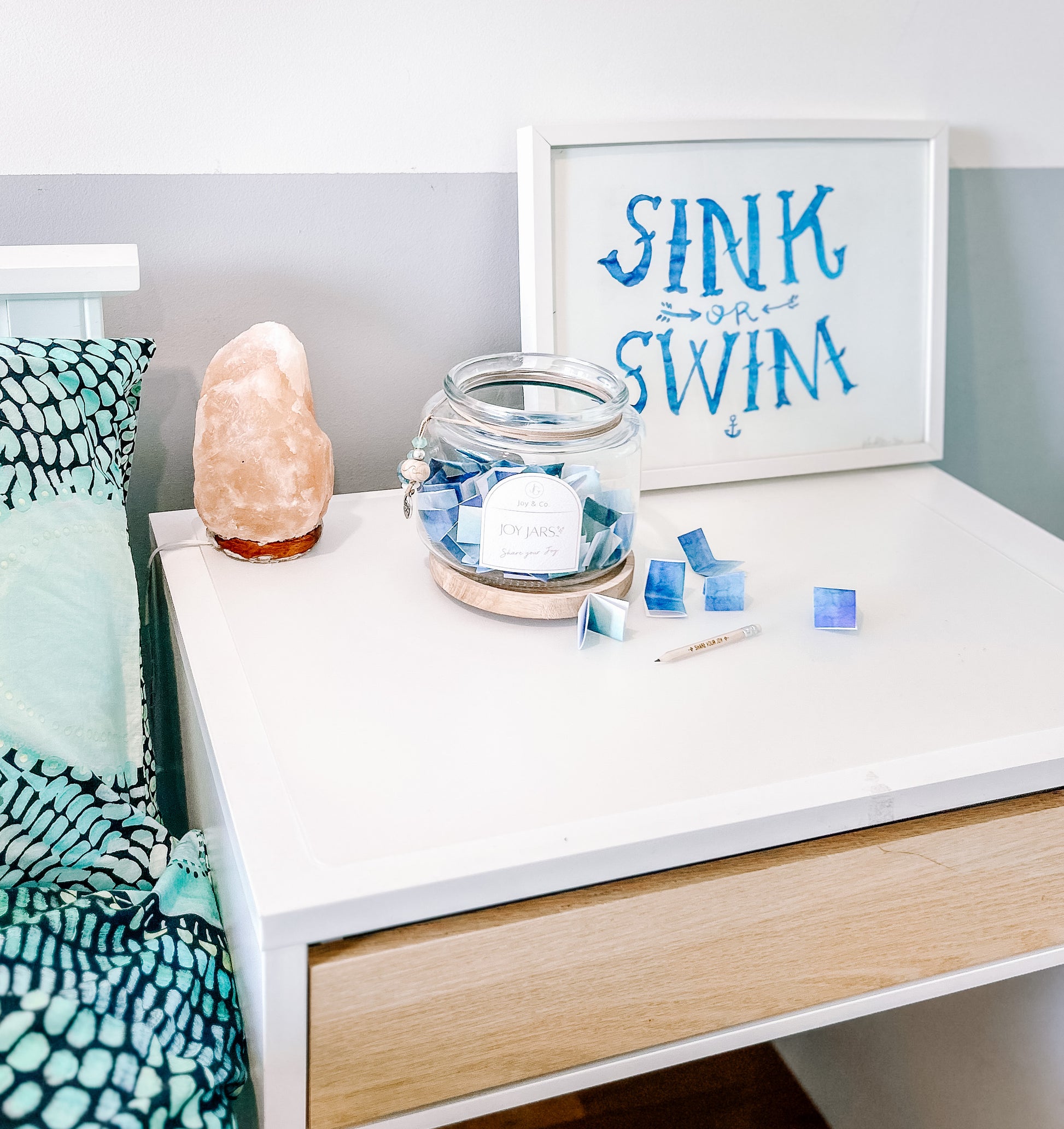 blue-joy-jar-in-kids-bedroom